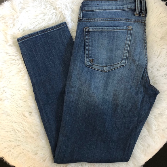 Kut from the Kloth Boyfriend Jeans. Blue. Size 8 - Picture 2 of 8